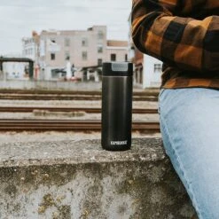 Kambukka Olympus Thermosbeker 500 Ml - Makkelijk Reinigen - Lekvrije Koffiebeker - RVS - Darkness 20 Kambukka Olympus Thermosbeker 500 Ml - Makkelijk Reinigen - Lekvrije Koffiebeker - RVS - Darkness -Ketelwinkel 1200x1200 219