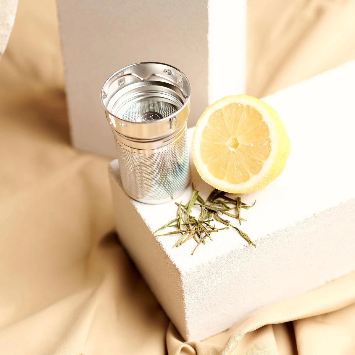 Dzukou Saint Elias - Bamboe Thermosfles – Theefles Met Filter - Theebeker To Go Met Theefilter / Infuser – RVS Drinkfles - Luchtdicht En Lekvrij – 530 Ml 3 Dzukou Saint Elias - Bamboe Thermosfles – Theefles Met Filter - Theebeker To Go Met Theefilter / Infuser – RVS Drinkfles - Luchtdicht En Lekvrij – 530 Ml - Afbeelding 3