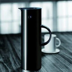 Stelton Thermoskan - 1 L - Zwart 8 Stelton Thermoskan - 1 L - Zwart -Ketelwinkel 1200x1200 295