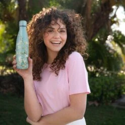 IZY Bottles X Van Gogh Museum - Amandelbloesem | 500 ML | Thermosfles | Drinkfles | Waterfles | Schoolfles | Isoleerfles | Beker | Drinkbeker | Koud | Warm | Fles | Back To School | 500ml 8 IZY Bottles X Van Gogh Museum - Amandelbloesem | 500 ML | Thermosfles | Drinkfles | Waterfles | Schoolfles | Isoleerfles | Beker | Drinkbeker | Koud | Warm | Fles | Back To School | 500ml -Ketelwinkel 1200x1200 343