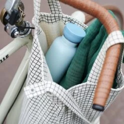 Mepal – Isoleerfles Ellipse 350 Ml – Houdt Je Drankje 9 Uur Warm En 12 Uur Koud – Nordic Denim – Geschikt Voor Bruiswater – Thermosfles – Lekdicht 12 Mepal – Isoleerfles Ellipse 350 Ml – Houdt Je Drankje 9 Uur Warm En 12 Uur Koud – Nordic Denim – Geschikt Voor Bruiswater – Thermosfles – Lekdicht -Ketelwinkel 1200x1200 378