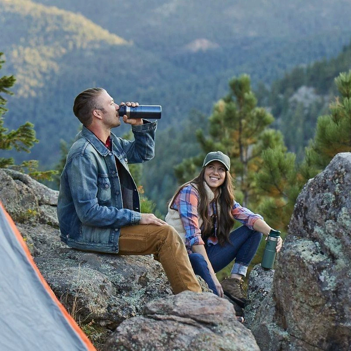 Stanley Classic Trigger-Action Thermosfles - 0.35L- Nightfall 8 Stanley Classic Trigger-Action Thermosfles - 0.35L- Nightfall - Afbeelding 8