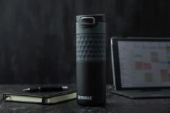 Kambukka Etna Grip Thermosbeker 500 Ml - Makkelijk Reinigen - Lekvrije Koffiebeker - Zwart 27 Kambukka Etna Grip Thermosbeker 500 Ml - Makkelijk Reinigen - Lekvrije Koffiebeker - Zwart -Ketelwinkel 1200x800 18