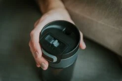 Kambukka Etna Thermosbeker 300 Ml - Makkelijk Reinigen - Lekvrije Koffiebeker - Pitch Black -Ketelwinkel 1200x800 55