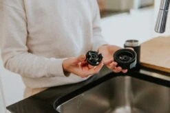 Kambukka Olympus Thermosbeker 300 Ml - Makkelijk Reinigen - Lekvrije Koffiebeker - RVS - Jet Black 12 Kambukka Olympus Thermosbeker 300 Ml - Makkelijk Reinigen - Lekvrije Koffiebeker - RVS - Jet Black -Ketelwinkel 1200x800 63