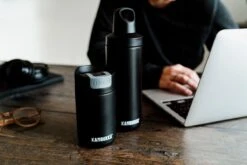 Kambukka Olympus Thermosbeker 300 Ml - Makkelijk Reinigen - Lekvrije Koffiebeker - RVS - Jet Black 17 Kambukka Olympus Thermosbeker 300 Ml - Makkelijk Reinigen - Lekvrije Koffiebeker - RVS - Jet Black -Ketelwinkel 1200x800 66