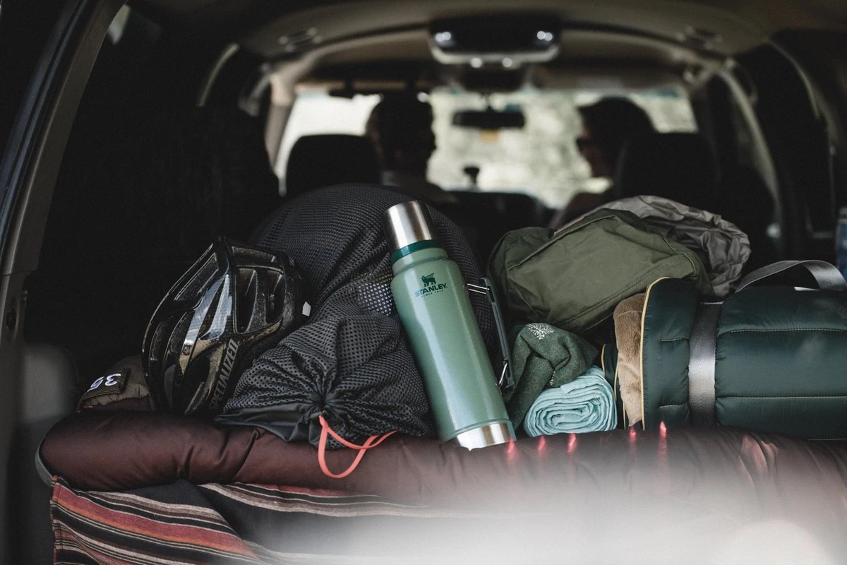 Stanley The Legendary Classic Bottle 1,00L - Thermosfles - Matte Black 4 Stanley The Legendary Classic Bottle 1,00L - Thermosfles - Matte Black - Afbeelding 4