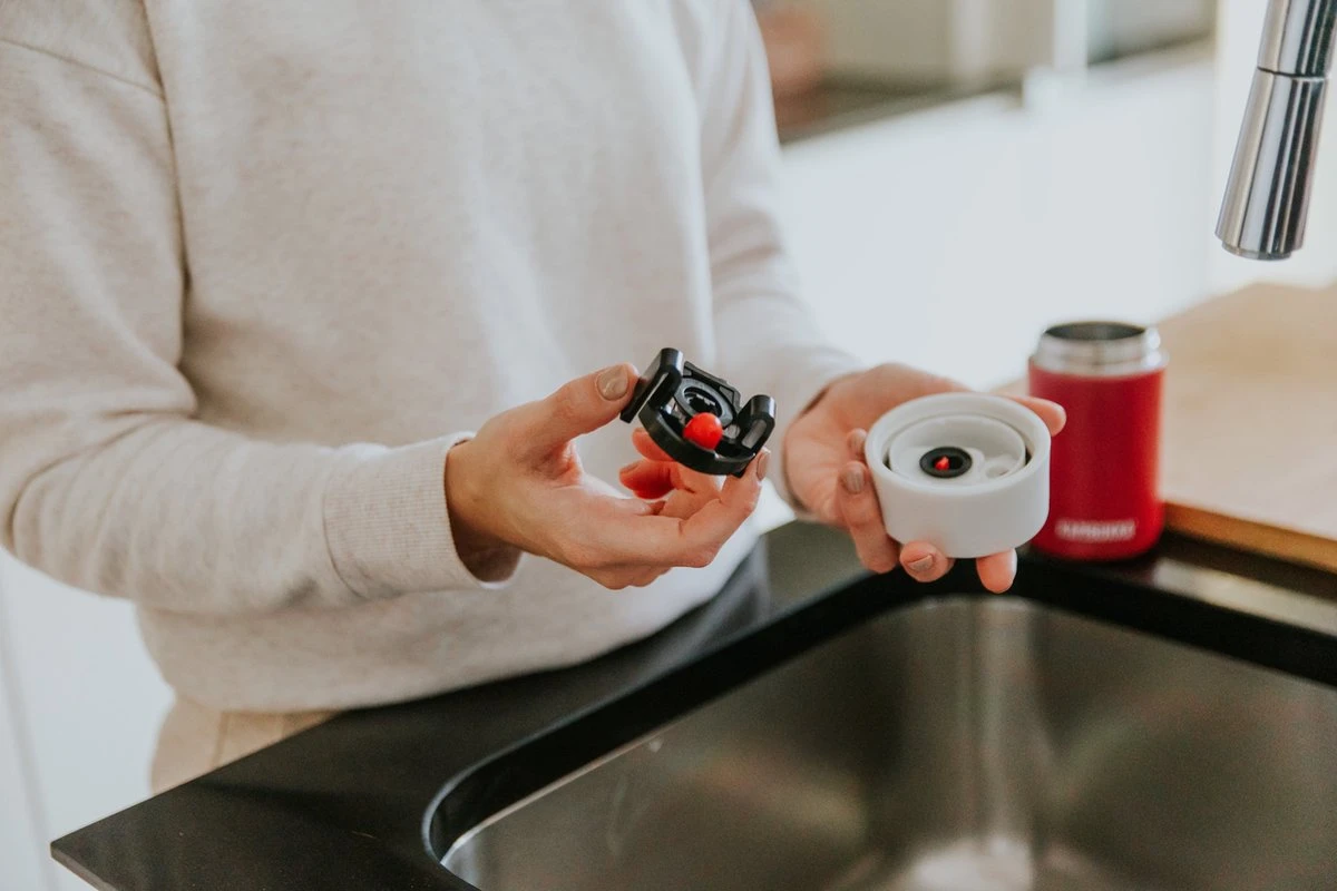 Kambukka Olympus Thermosbeker 300 Ml - Makkelijk Reinigen - Lekvrije Koffiebeker - RVS - Cherry Cake 4 Kambukka Olympus Thermosbeker 300 Ml - Makkelijk Reinigen - Lekvrije Koffiebeker - RVS - Cherry Cake - Afbeelding 4