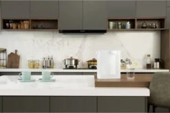 Philips Water Instant Water Filter - 3 L Inhoud, 1 L/min Snelle Doorstroming, Oplaadbaar Via USB-C -Ketelwinkel 1200x802