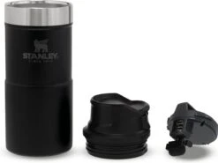 Stanley Trigger-Action Travel Mug 0.35L - Thermosfles - Matt Black 24 Stanley Trigger-Action Travel Mug 0.35L - Thermosfles - Matt Black -Ketelwinkel 1200x897 3