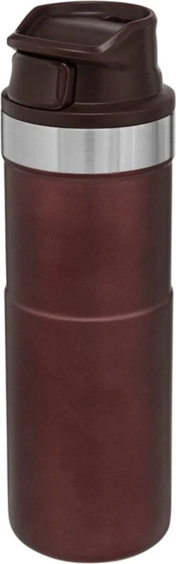 Stanley Trigger-Action Travel Mug 0.47L - Thermosfles - Wine 39 Stanley Trigger-Action Travel Mug 0.47L - Thermosfles - Wine -Ketelwinkel 375x1200 3