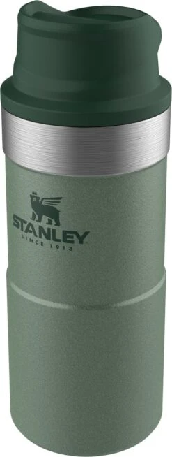 Stanley Trigger-Action Travel Mug 0.35L - Thermosfles - Hammertone Green 32 Stanley Trigger-Action Travel Mug 0.35L - Thermosfles - Hammertone Green -Ketelwinkel 453x1200 2