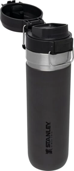 Stanley The Quick Flip Water Bottle 0,70L - Thermosfles - Charcoal -Ketelwinkel 523x1200