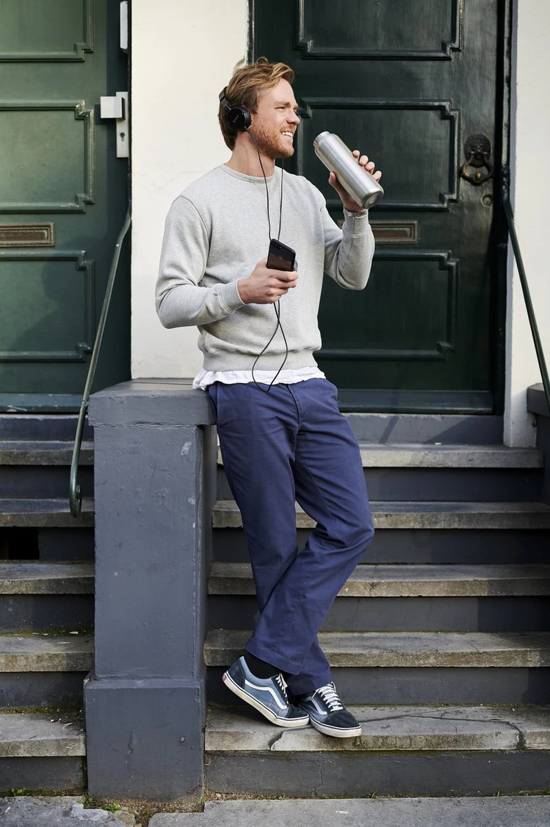 Mepal – Isoleerfles Ellipse 900 Ml – Houdt Je Drankje 12 Uur Warm En 24 Uur Koud – Natural Brushed – Geschikt Voor Bruiswater – Thermosfles – Lekdicht 11 Mepal – Isoleerfles Ellipse 900 Ml – Houdt Je Drankje 12 Uur Warm En 24 Uur Koud – Natural Brushed – Geschikt Voor Bruiswater – Thermosfles – Lekdicht - Afbeelding 11